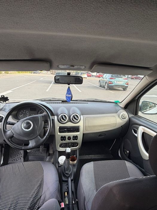 Vand dacia logan    gpl