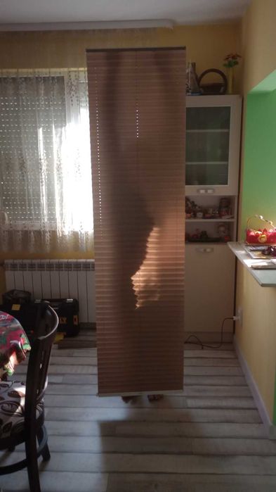 Продавам 2 броя Плисе щори тип-хармоника платнени