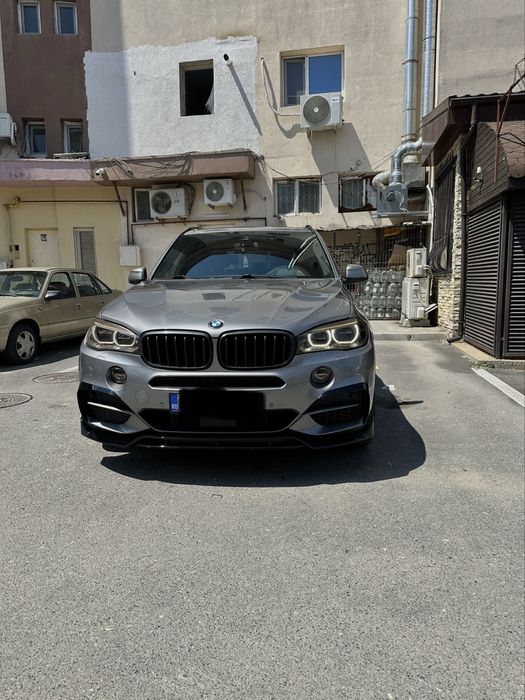 BMW//F15//M50D//381CP//Distronic