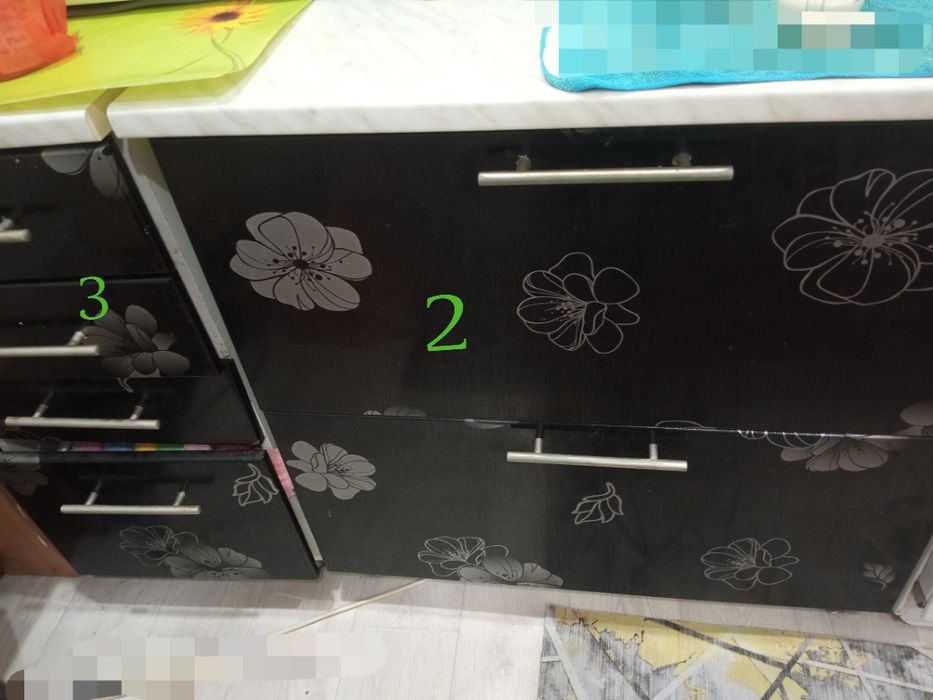 Кухонные гарнитуры продам.