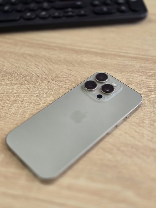 Iphone 16 Pro 128 gb - Natural Titanium