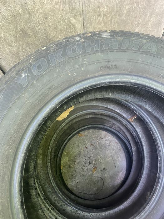 Продам летние шины Yokohama