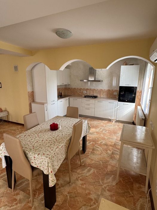 Casa de inchiriat  Curtea de Arges