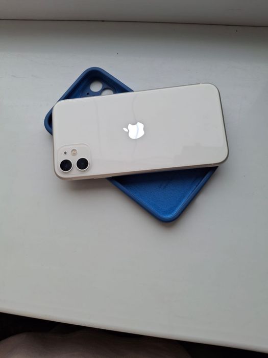 Айфон 11 128 батарея 82%