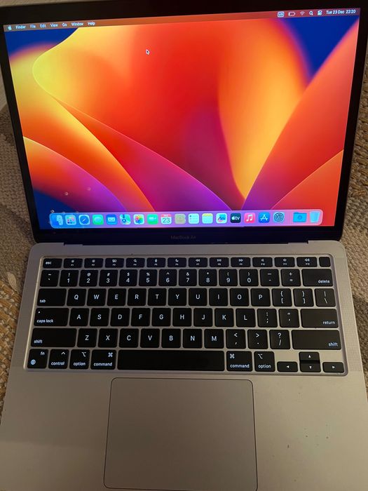 MacBook Air M1 2020