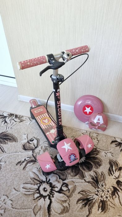 Самокат для детей среднего возраста