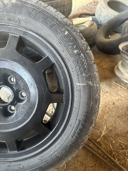 Диска с зимние шинами