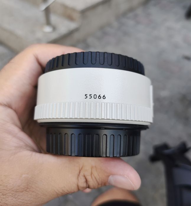Canon  EF 1.4x extender (телеконвертер)