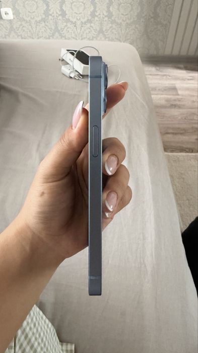 Продается Iphone 14 в идеальном состоянии 128 ГБ