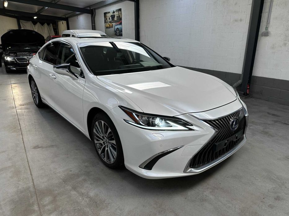 Lexus ES 300 H An 2021