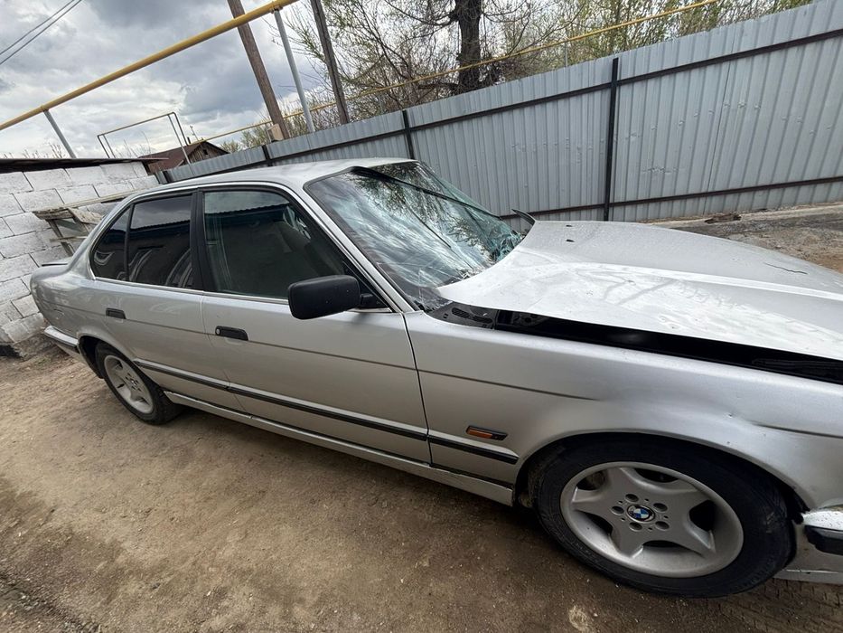 БМВ 525 на разбор