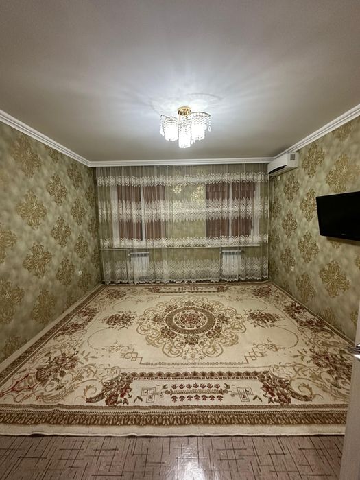 Ұзақ мерзімге 1 бөлмелі пәтер жалға беріледі