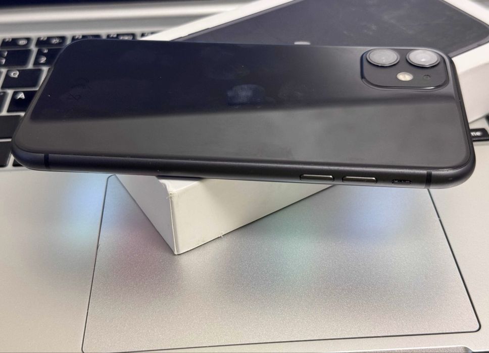iPhone 11  / Perfect Functional / 128 GB / 90% Bateria