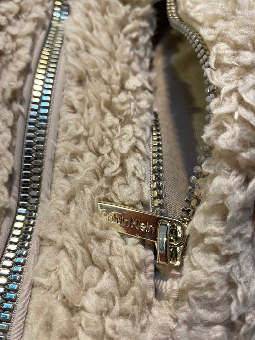 vesta polar calvin klein crem