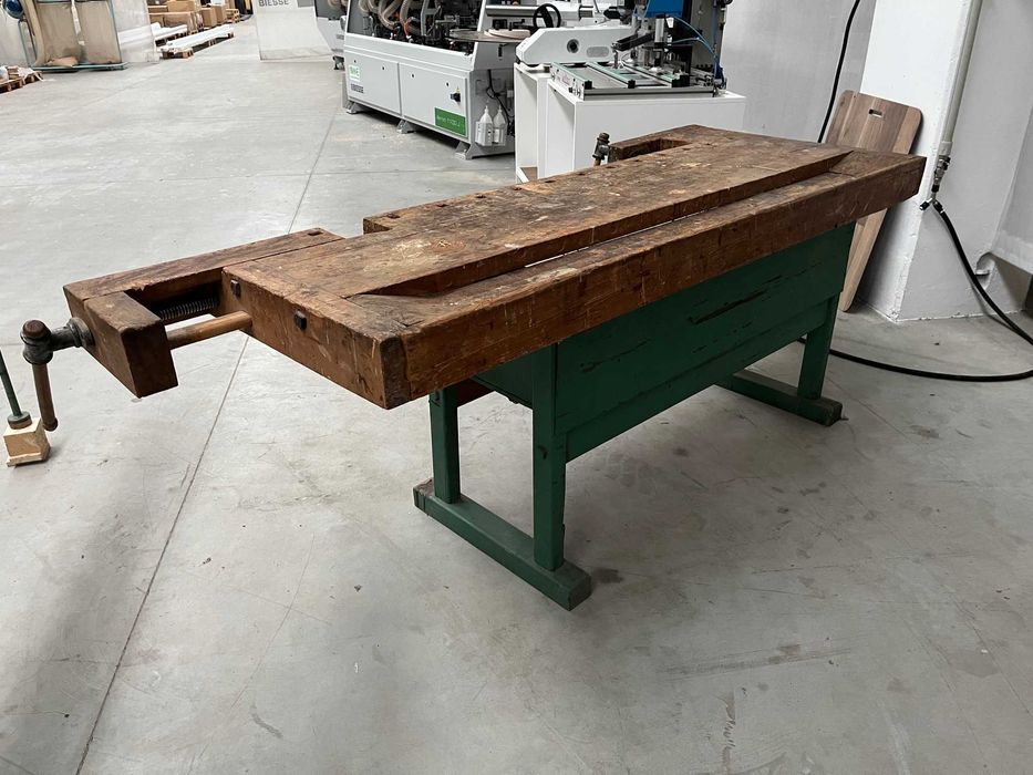 Дърводелски тезгяхи