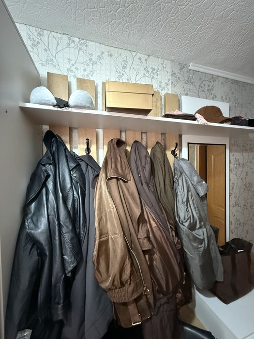 Срочно продам прихожию