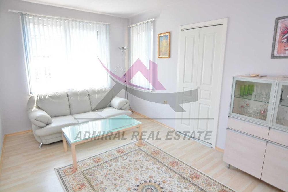 Дава се под наем Четиристаен апартамент в Варна, ВИНС - 145 кв.м за 1150 € - Снимка #2