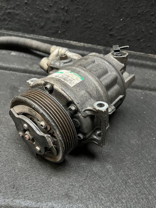Compresor AC/ clima 2.0 Skoda/Audi/Wolkswagen/ Seat cod: 1K0 820 803 S