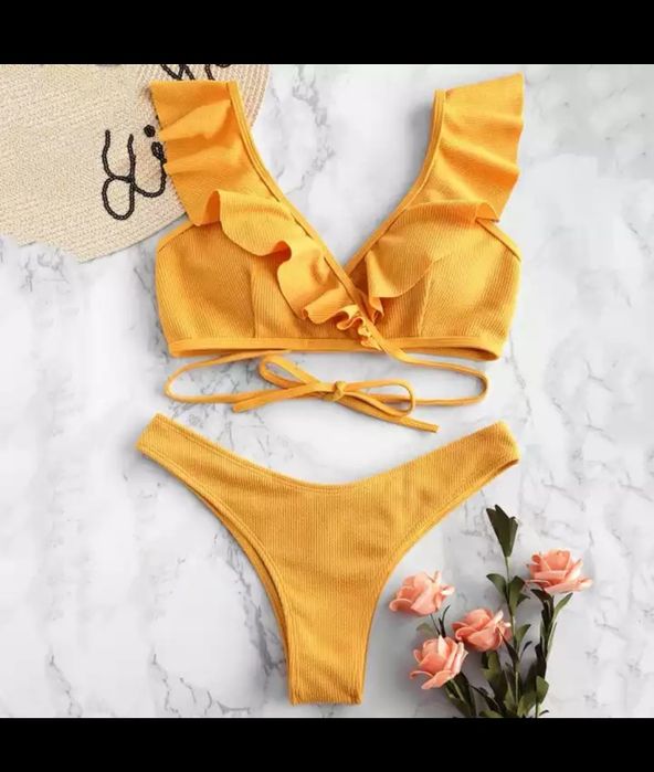 Costum de baie model nou