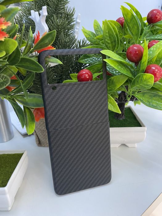 Husa Ultra Slim Kevlar Carbon Neagra - Samsung Flip 3