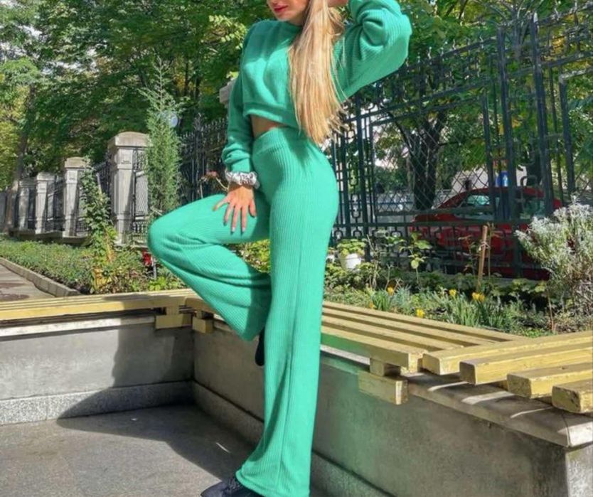 Сет от две части