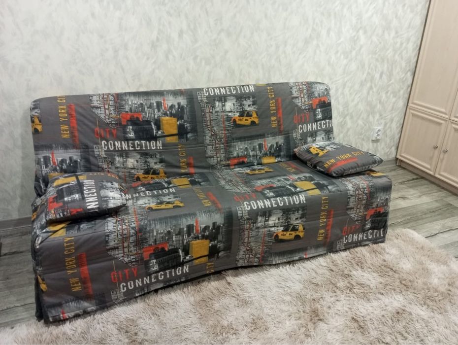 Продам подростковый диван