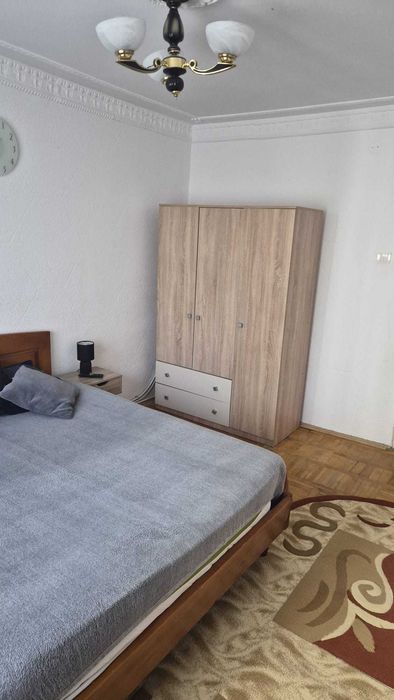 Apartament 3 camere zona Carrefour
