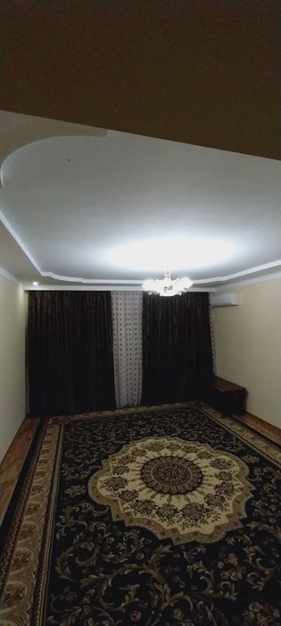 Уй 3 хонали 102  квметр жихозлари билан