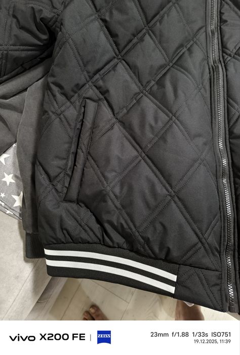 Продам куртку зима молодедная