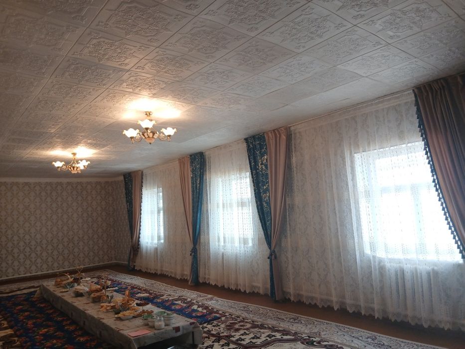 Улкен уй сатылады