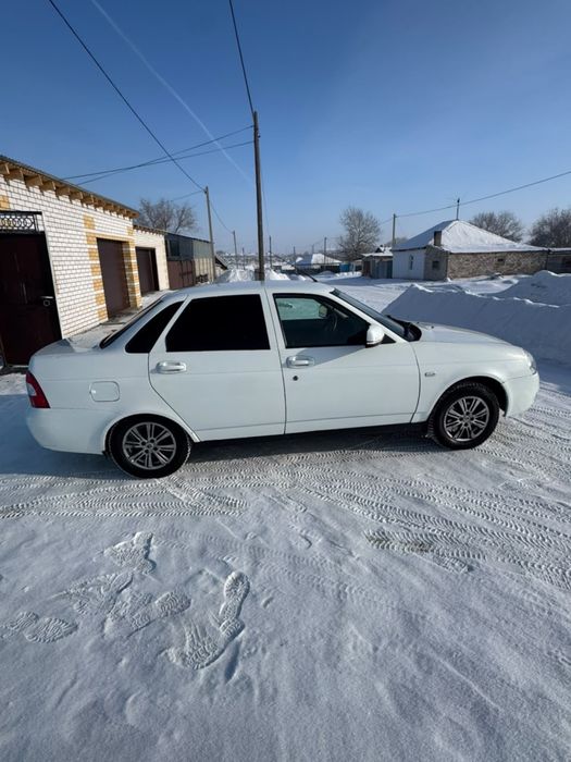 Продам приору 2013 года