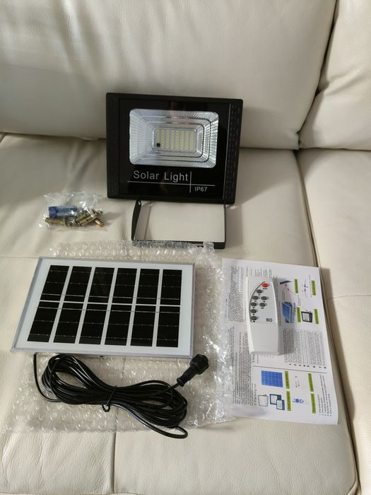 Lampa Solară LED Proiector led Cablu 5m cu telecomanda 120W