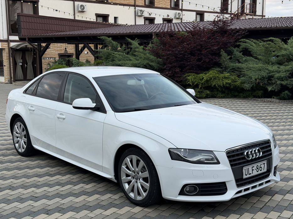 Audi A4 2.0 diesel  170 cp 2011 full led
