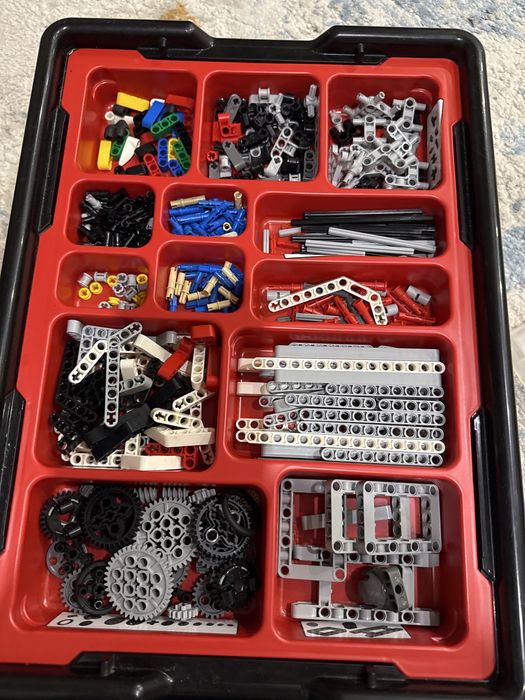 Оригинальный конструктор LEGO MINDSTORMS EV3