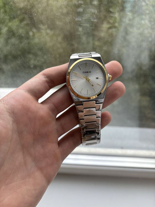 Наручные часы Tissot и Casio