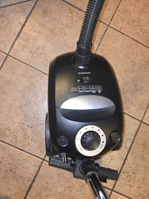 Прахосмукачка Daewoo 850w
