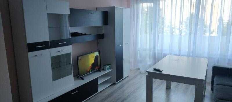 Тристаен обзаведен апартамент в Изгрев