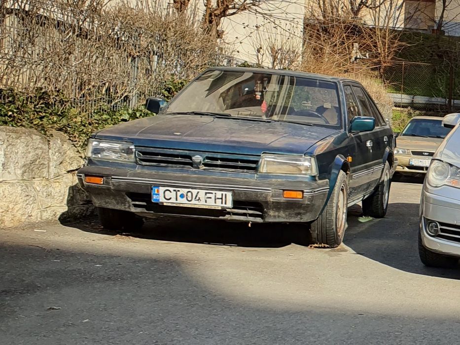 Nissan BLUEBIRD 1989,2.0 DLX
