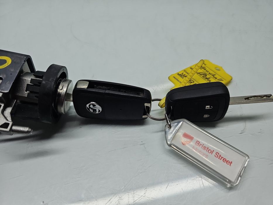 Contact cu cheie Opel Adam (M13) [Fabr 2012-prezent] 84420982 1.2 Benz