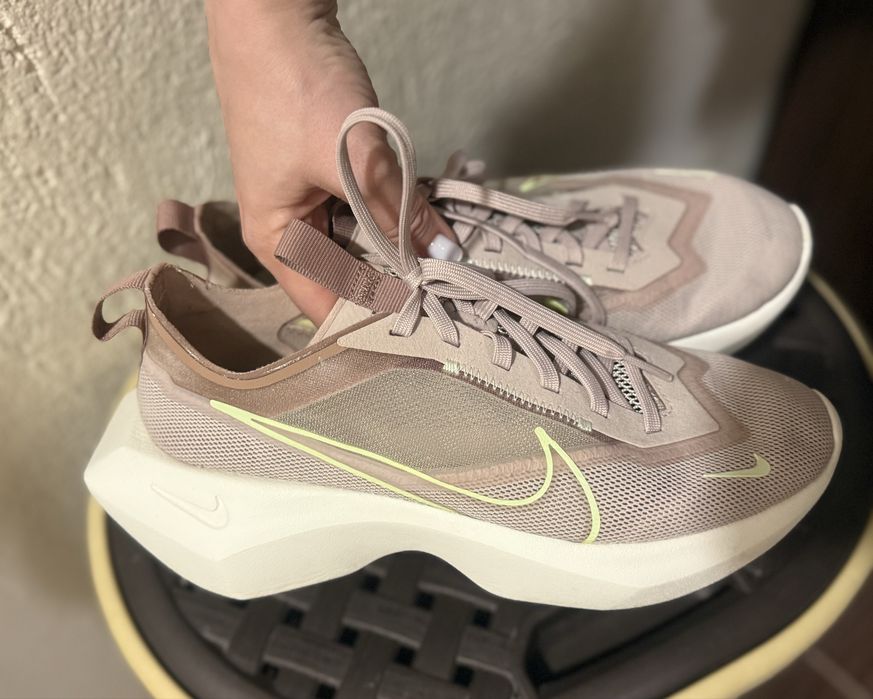 Дамски маратонки Nike