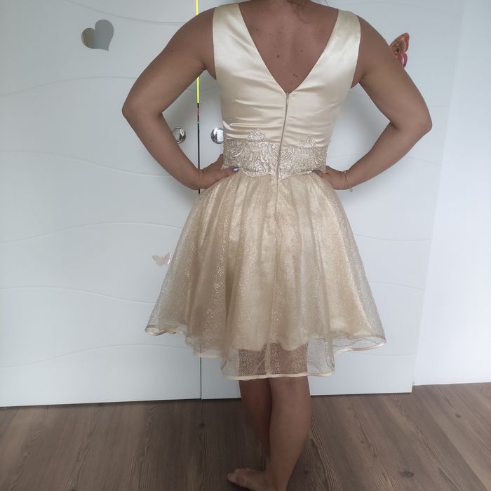 Vând rochie eleganta 38