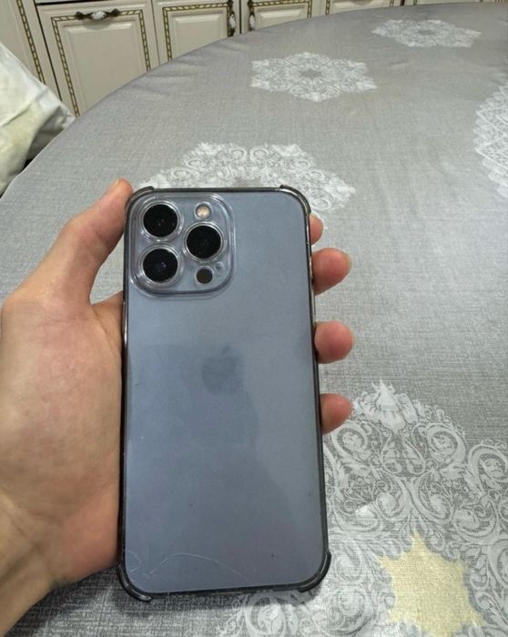 Срочно продам Айфон 13про