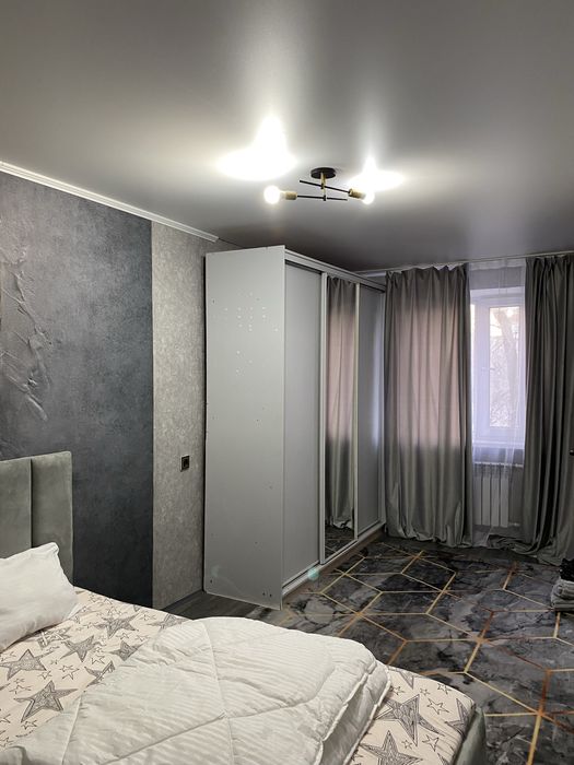 Сдам квартиру центр города!