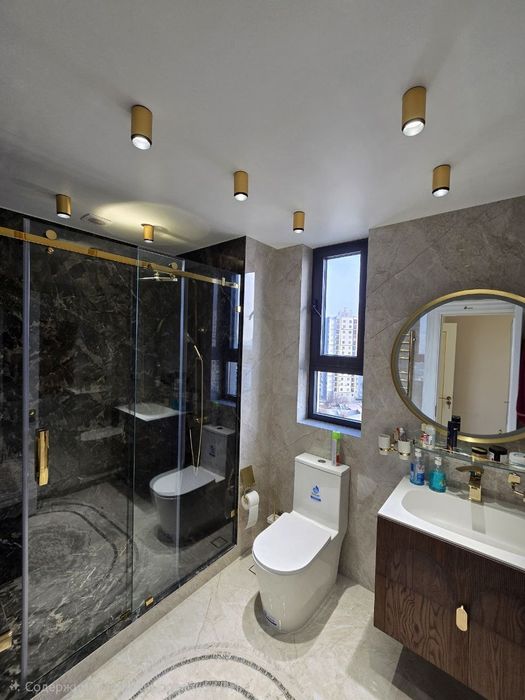 Срочно продается квартира на Юнусабаде в новом доме ЖК "High-Town".