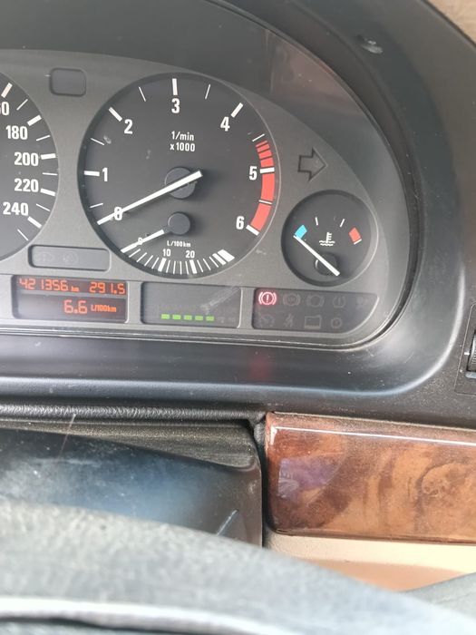 Bmw seria 5 e39 din 1999
