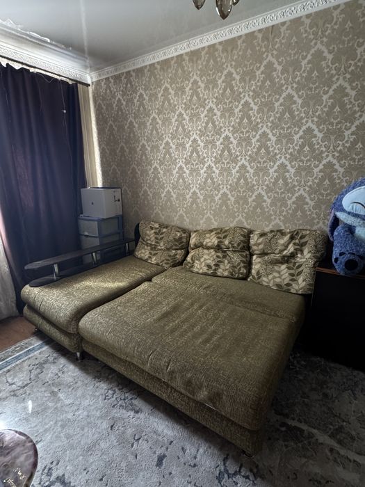 Угловой диван с ящиком