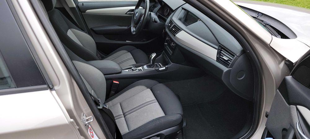 BMW X1 4x4 cutie automata 8 viteze. 184 cai. EURO 5. An 2013