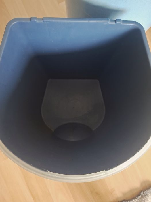 Контейнеры для мусора