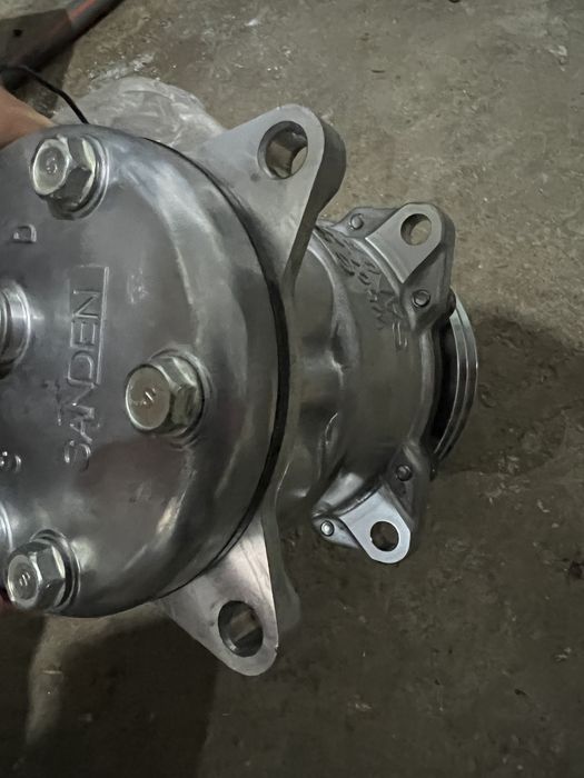 Чисто нов компресор за климатик Sanden