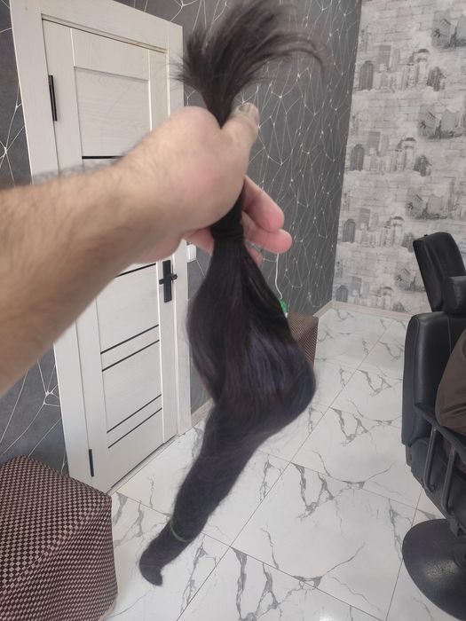 Продаётся натуральные Волосы, черного цвета